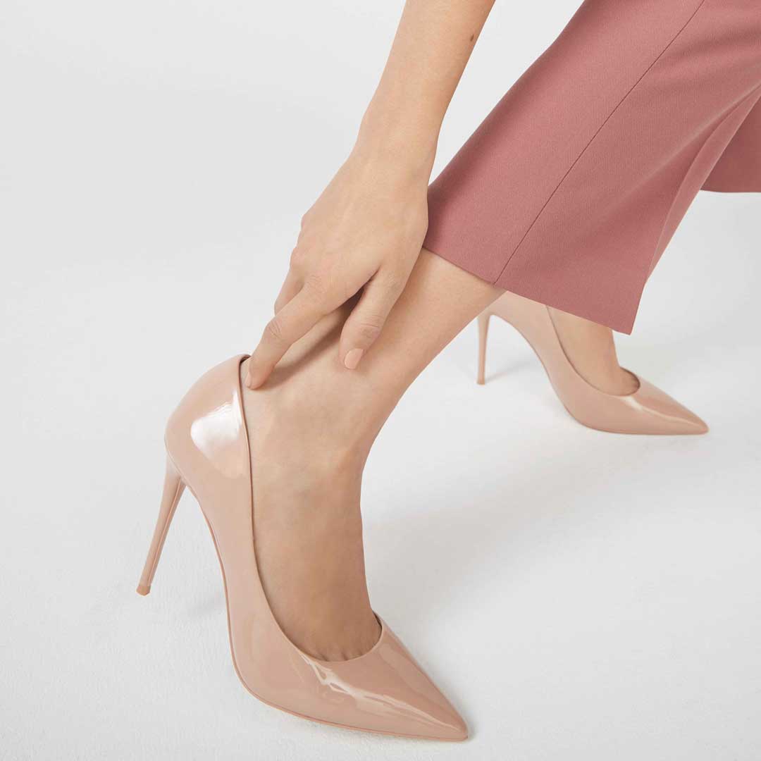 Stessy Women's Bone Pumps